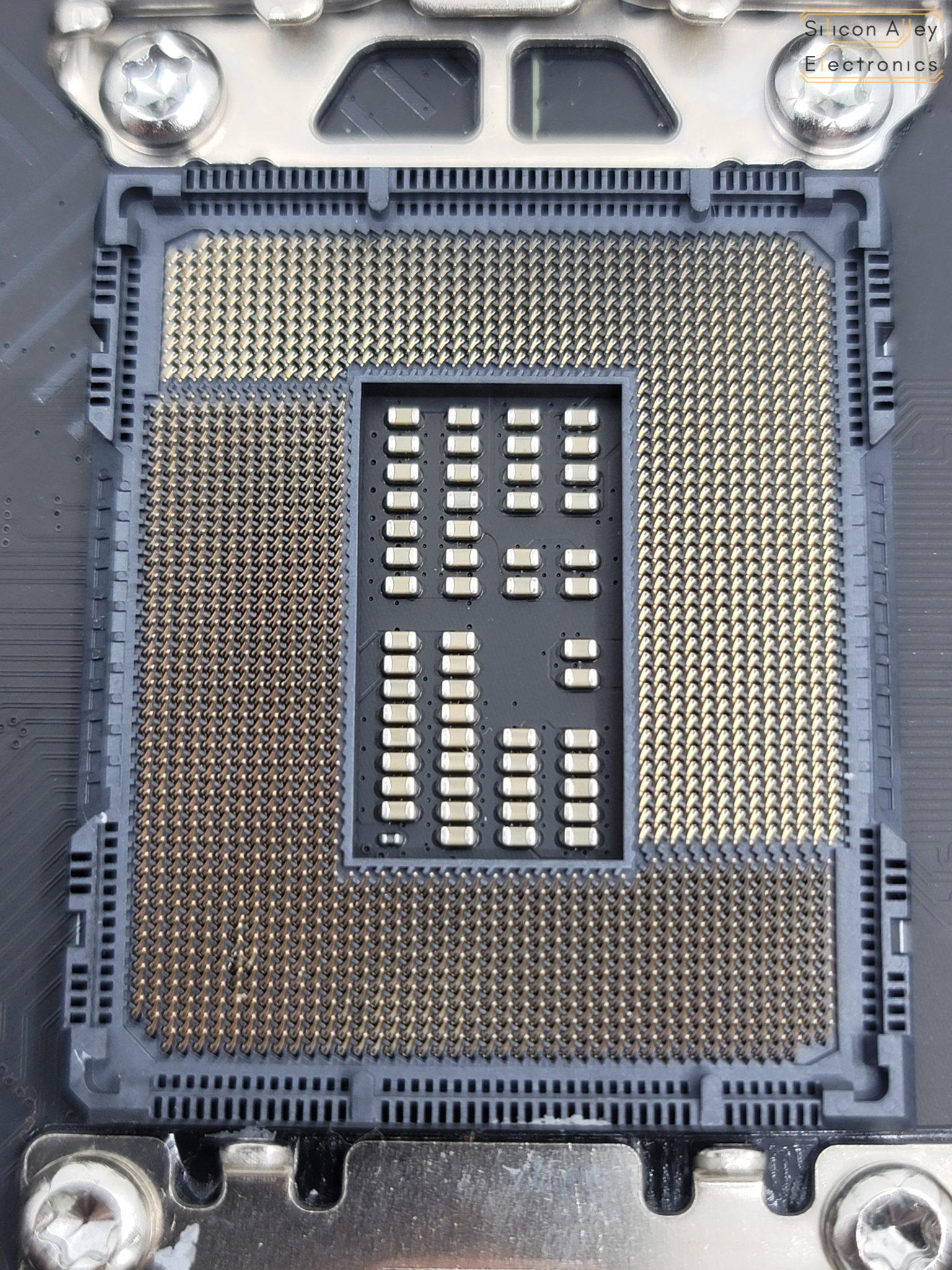 726946_3