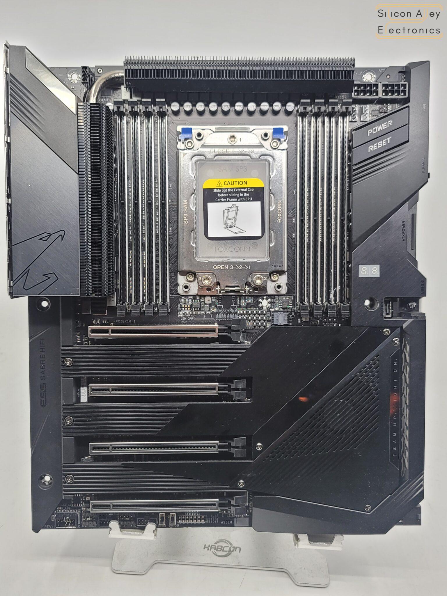 Gigabyte TRX40 Aorus Xtreme AMD Threadripper sTRX4 EATX Motherboard ...