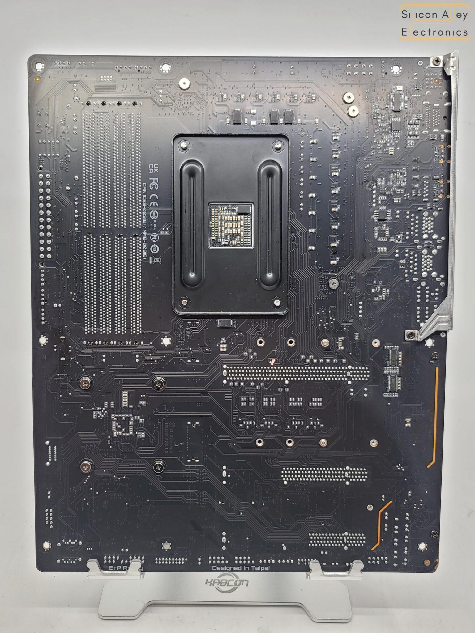 Gigabyte B550 Vision D-P AMD AM4 DDR4 ATX Motherboard - Silicon