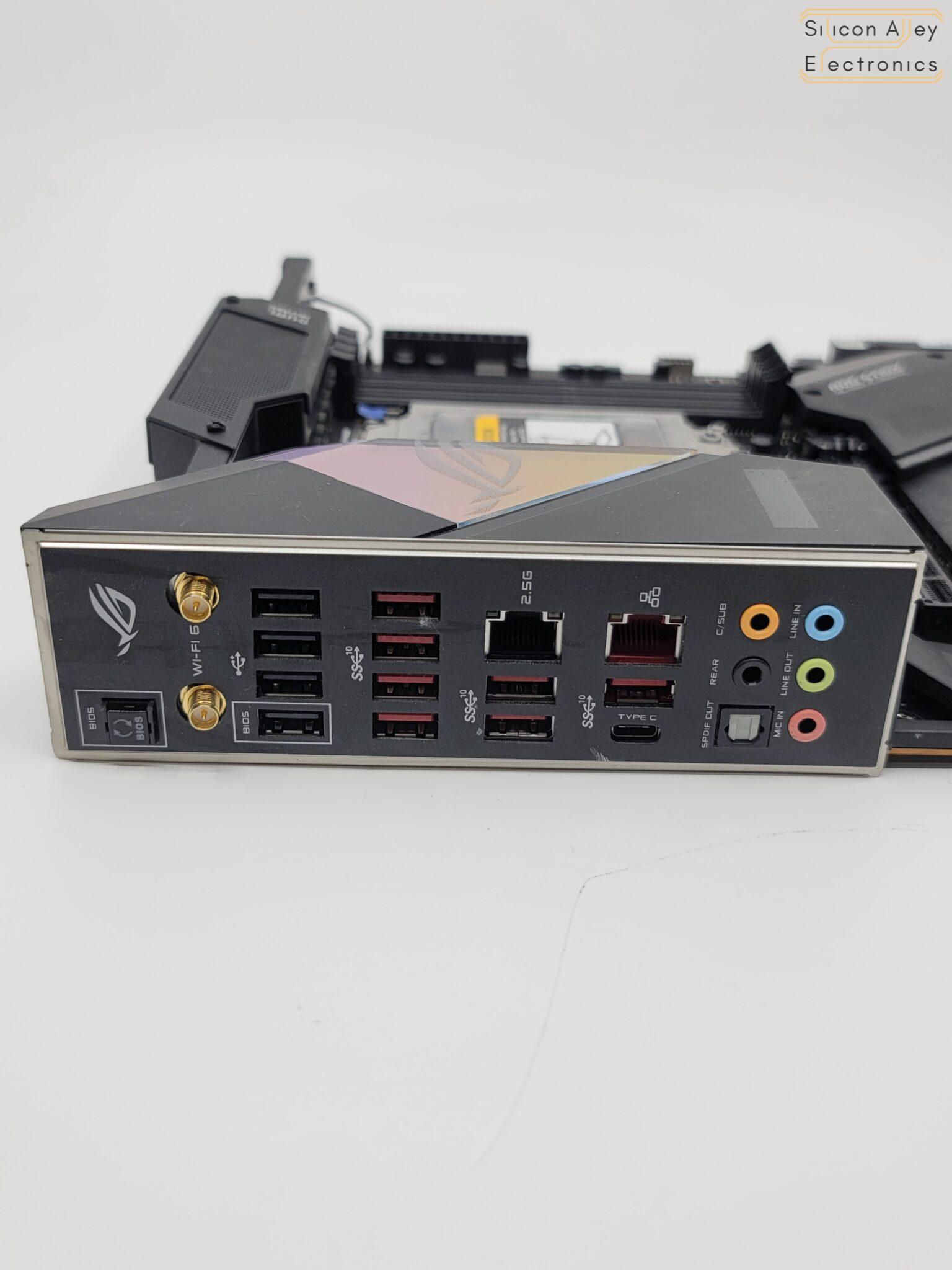 ASUS ROG STRIX TRX40-E Gaming AMD Threadripper TRX40 DDR4 ATX ...